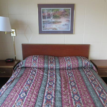 Deluxe Inn/Extended Stay - Council Bluffs 카르터레이크 외부 사진