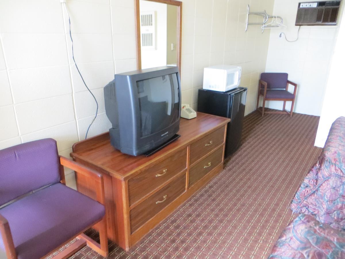 Deluxe Inn/Extended Stay - Council Bluffs 카르터레이크 외부 사진