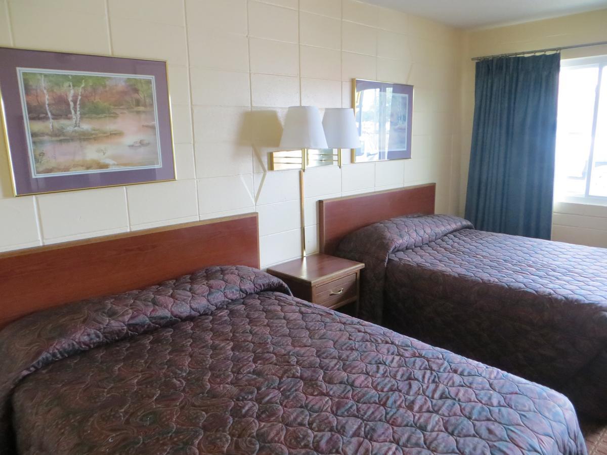 Deluxe Inn/Extended Stay - Council Bluffs 카르터레이크 외부 사진